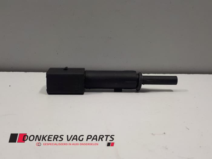Begagnade Utetemperatursensor Audi A6 (C5) Pris € 10,00 Marginaltabell erbjuds av Donkers VAG Parts