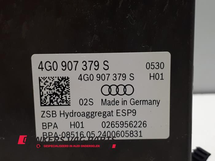 Bloc ABS d'un Audi A6 (C7) 2.0 TDI 16V 2016