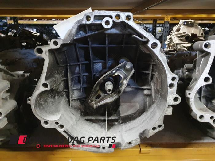 Usagé Boîte de vitesse Audi A4 (B7) 2.0 TDI 16V Prix € 250,00 Règlement à la marge proposé par Donkers VAG Parts