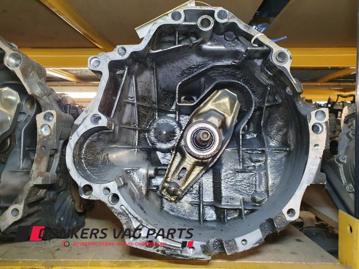 Usagé Boîte de vitesse Audi Coupé (B3) Prix € 150,00 Règlement à la marge proposé par Donkers VAG Parts