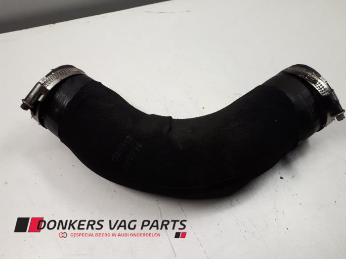 Usagé Tuyau intercooler Audi A6 (C7) 3.0 TDI V6 24V Quattro Prix € 50,00 Règlement à la marge proposé par Donkers VAG Parts