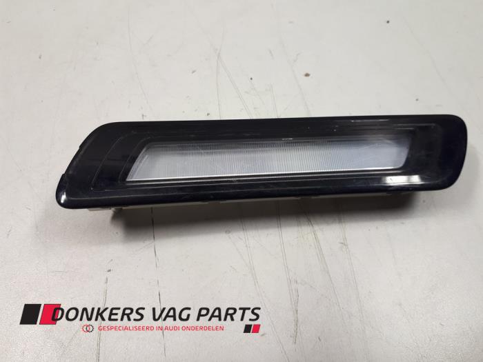 Używane Lampa LED Audi SQ7 (4MB/4MG) 4.0 TDI V8 32V Cena € 7,50 Procedura marży oferowane przez Donkers VAG Parts