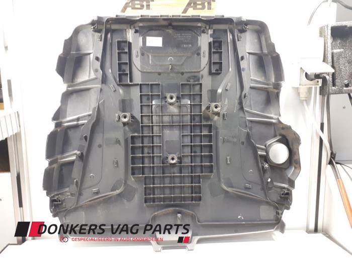 Abdeckblech Motor van een Audi SQ7 (4MB/4MG) 4.0 TDI V8 32V 2017