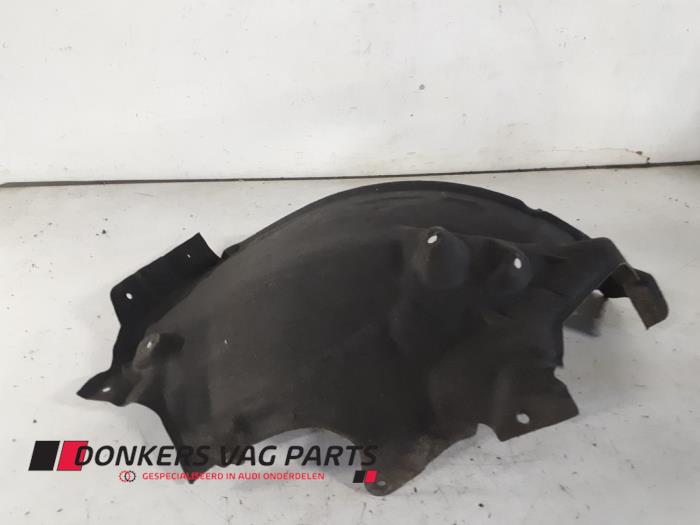 Używane Nadkole Audi SQ7 (4MB/4MG) 4.0 TDI V8 32V Cena € 35,00 Procedura marży oferowane przez Donkers VAG Parts