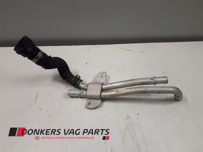 Begagnade Vattenrör Audi SQ7 (4MB/4MG) 4.0 TDI V8 32V Pris € 12,50 Marginaltabell erbjuds av Donkers VAG Parts