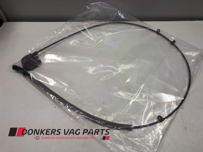 Nowe Kabel (rózne) Audi A4 Avant (B9) Cena € 9,99 Z VAT oferowane przez Donkers VAG Parts