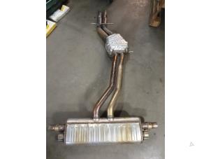 Begagnade Ljuddämpare, mitten + bak Porsche Cayenne III (9YA) Pris € 500,00 Marginaltabell erbjuds av Autoparts Veghel