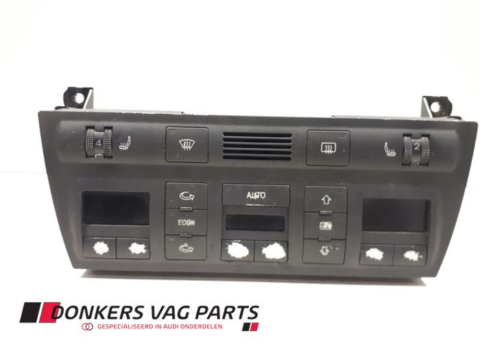 Begagnade Klimatpanel Audi A6 Avant (C5) 2.5 TDI V6 24V Pris € 50,00 Marginaltabell erbjuds av Donkers VAG Parts