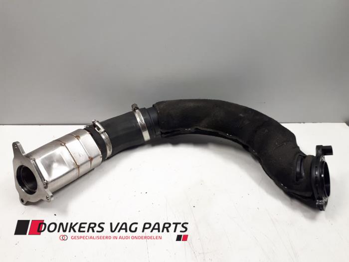 Gebrauchte Intercooler Rohr Audi A4 (B9) 2.0 35 TDI Mild hybrid 16V Preis € 150,00 Margenregelung angeboten von Donkers VAG Parts