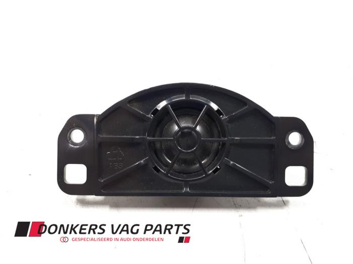 Używane Glosnik Audi S8 (D4) 4.0 V8 TFSI 32V Cena € 17,00 Procedura marży oferowane przez Donkers VAG Parts