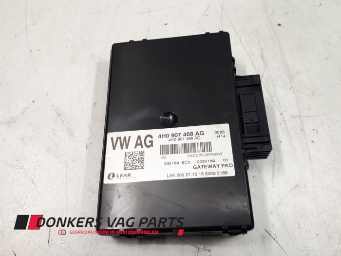 Usados Módulo Gateway Audi S8 (D4) 4.0 V8 TFSI 32V Precio € 100,00 Norma de margen ofrecido por Donkers VAG Parts