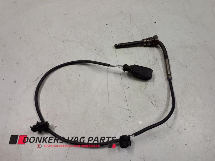 Usagé Sensor température d’échappement Audi A4 Cabrio (B7) 3.0 TDI V6 24V Quattro Prix € 75,00 Règlement à la marge proposé par Donkers VAG Parts