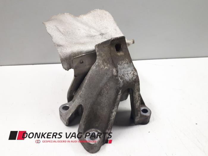Used Engine mount Audi A6 (C7) 3.0 TDI V6 24V Quattro Price € 10,00 Margin scheme offered by Donkers VAG Parts