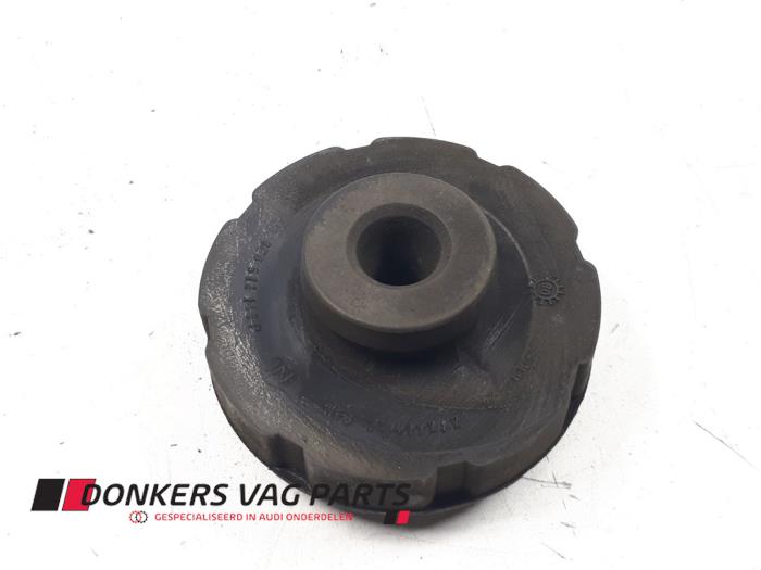 Coil spring rubber mount