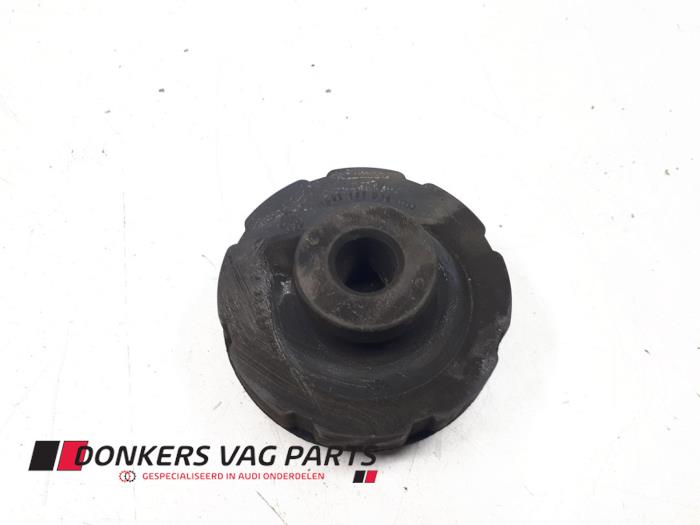 Coil spring rubber mount