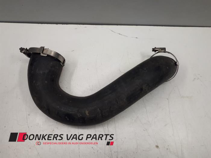 Usagé Tuyau intercooler Audi A6 (C7) 3.0 TDI V6 24V Quattro Prix € 50,00 Règlement à la marge proposé par Donkers VAG Parts