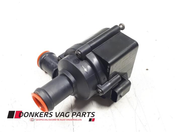 Begagnade Vattenpump Audi RS 4 Avant (B9) 2.9 V6 TFSI 24V Pris € 24,20 Marginaltabell erbjuds av Donkers VAG Parts