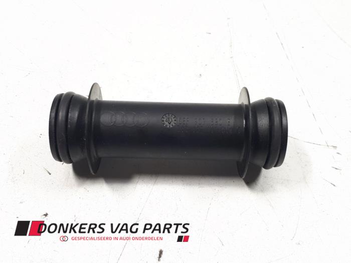 Begagnade Diverse Audi e-tron (GEN) Pris € 5,00 Marginaltabell erbjuds av Donkers VAG Parts