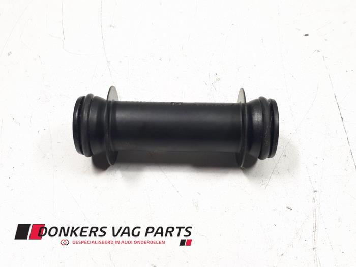 Begagnade Diverse Audi e-tron (GEN) Pris € 5,00 Marginaltabell erbjuds av Donkers VAG Parts