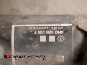 Subframe from a Audi S8 (D4) 4.0 V8 TFSI 32V 2015