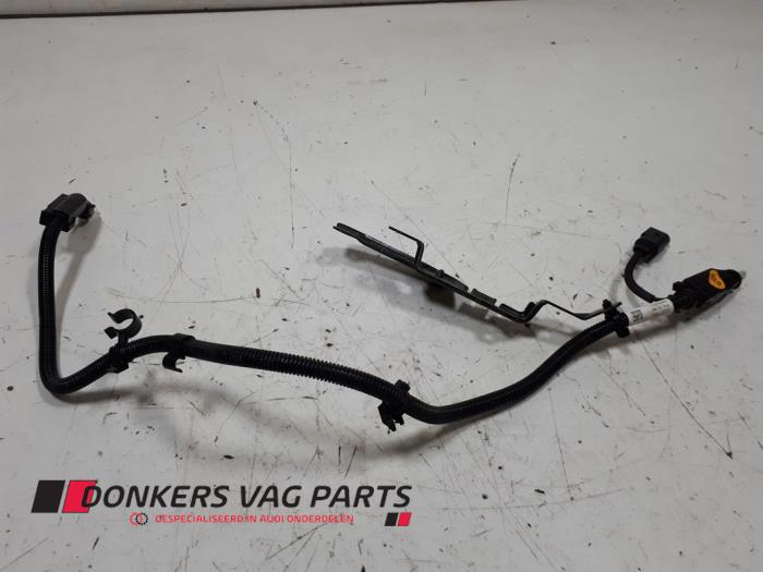 Used Lines (miscellaneous) Audi A4 (B9) 3.0 TDI V6 24V Price € 50,00 Inclusive VAT offered by Donkers VAG Parts