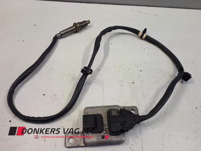 Begagnade NOx-sensor Audi A4 (B9) 3.0 TDI V6 24V Pris € 275,00 Inklusive moms erbjuds av Donkers VAG Parts