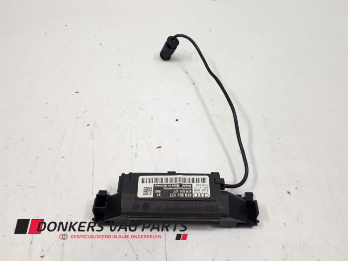 Begagnade Larmsensor Audi A6 Avant (C6) 2.0 TDI 16V Pris € 35,00 Marginaltabell erbjuds av Donkers VAG Parts