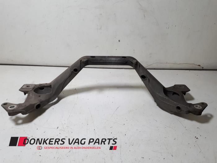 Gebrauchte Motorbalken Audi Q7 (4LB) 3.0 TDI V6 24V Preis € 25,00 Margenregelung angeboten von Donkers VAG Parts