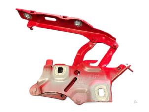 Usagé Charnière de capot Audi S5 (F53/F5P) 3.0 TFSI V6 24V Prix € 42,35 Prix TTC proposé par Autoparts Veghel
