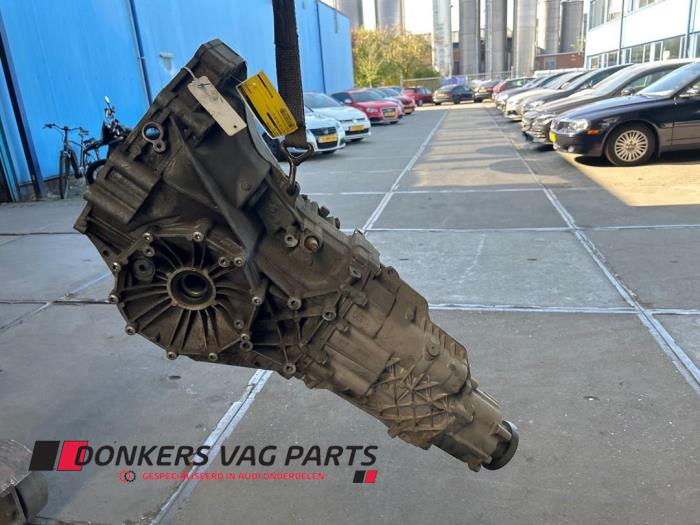 Used Gearbox Audi S4 (B6) 4.2 V8 40V Price € 350,00 Margin scheme offered by Donkers VAG Parts