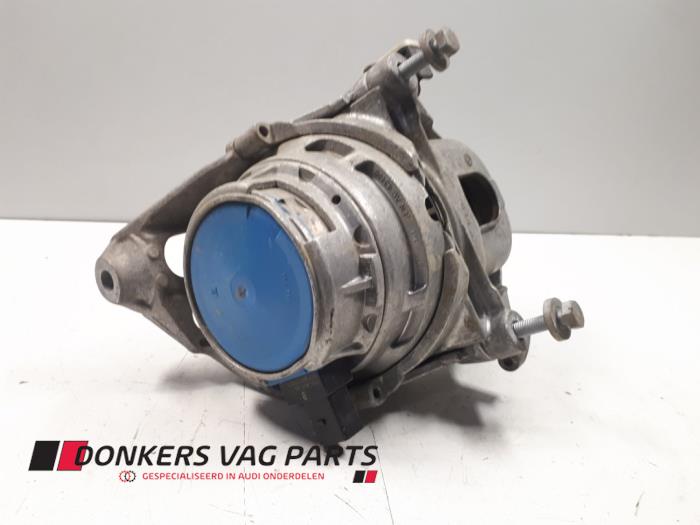 Used Engine mount Audi SQ8 (4MN) 4.0 V8 32V TDI Mild Hybrid Quattro Price € 302,50 Margin scheme offered by Donkers VAG Parts
