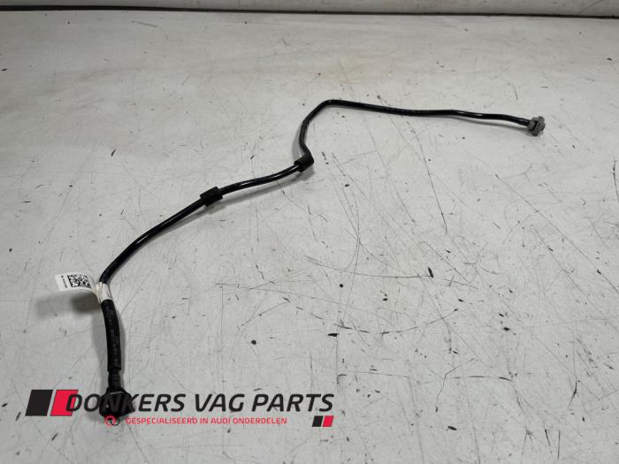 Usagé Conduit (divers) Audi S5 (F53/F5P) 3.0 TFSI V6 24V Prix € 9,99 Prix TTC proposé par Donkers VAG Parts