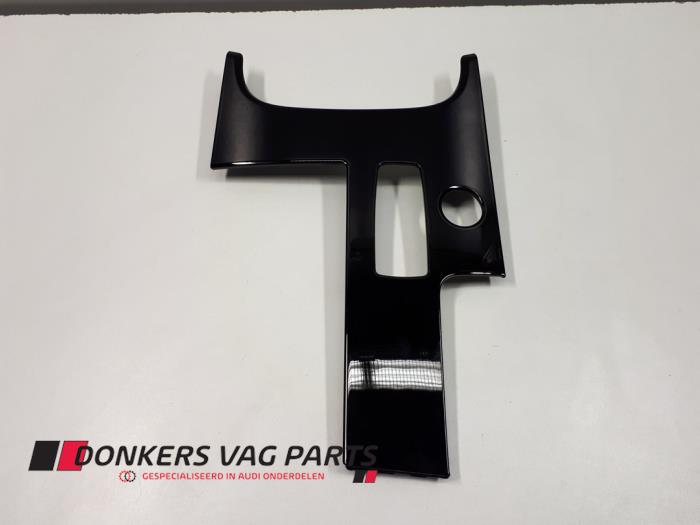 Center console trim