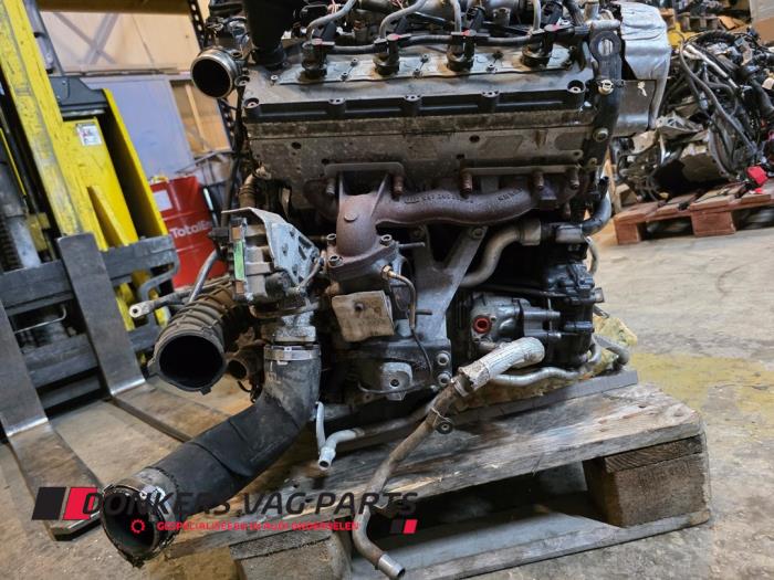 Engine from a Audi A8 (D4) 4.2 TDI V8 32V Quattro 2010