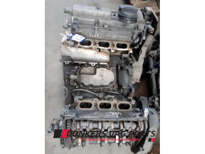 Used Engine Audi A4 (B6) 2.4 V6 30V Price € 250,00 Margin scheme offered by Donkers VAG Parts