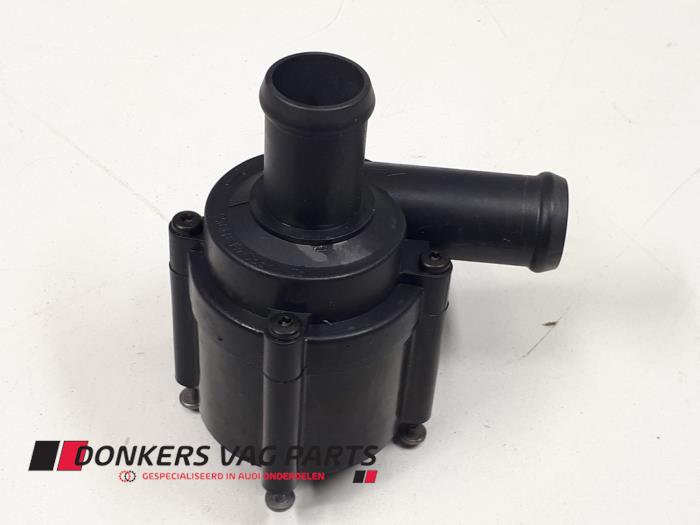 Begagnade Extra vattenpump Audi RS7 Sportback (4GA/4GF) 4.0 V8 TFSI Performance 32V Pris € 99,99 Inklusive moms erbjuds av Donkers VAG Parts