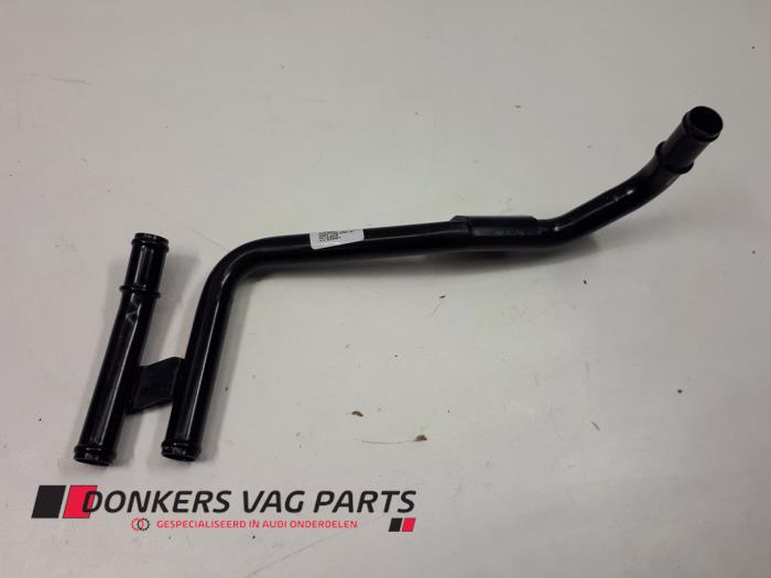 Begagnade Vattenrör Audi RS7 Sportback (4GA/4GF) 4.0 V8 TFSI Performance 32V Pris € 20,00 Inklusive moms erbjuds av Donkers VAG Parts