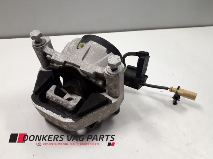Usagé Support moteur Audi A6 (C7) 2.0 TDI 16V Prix € 75,00 Prix TTC proposé par Donkers VAG Parts