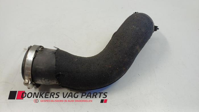 Usagé Tuyau intercooler Audi A5 (8T3) 3.0 TDI V6 24V Quattro Prix € 10,00 Règlement à la marge proposé par Donkers VAG Parts