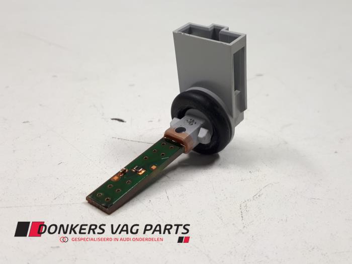 Używane Termometr Audi S5 (F53/F5P) 3.0 TFSI V6 24V Cena € 12,00 Z VAT oferowane przez Donkers VAG Parts