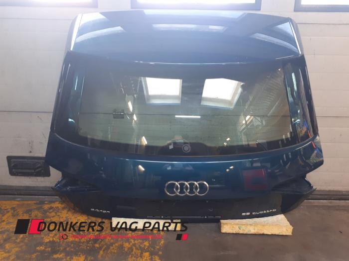 Używane Tylna klapa Audi e-tron (GEN) 55 quattro Cena € 400,00 Z VAT oferowane przez Donkers VAG Parts