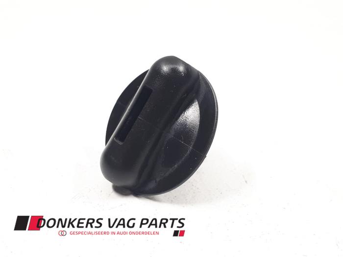 Gebrauchte Sonstige Audi Diverse Preis € 5,00 Margenregelung angeboten von Donkers VAG Parts