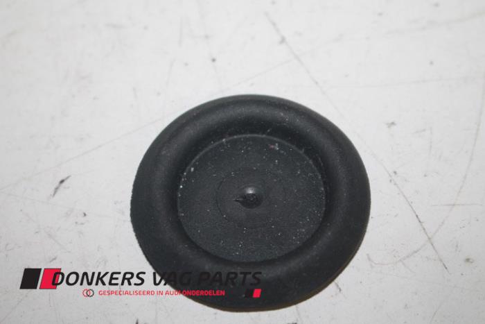 Begagnade Diverse Audi RS 4 Avant (B9) 2.9 V6 TFSI 24V Pris € 0,23 Inklusive moms erbjuds av Donkers VAG Parts