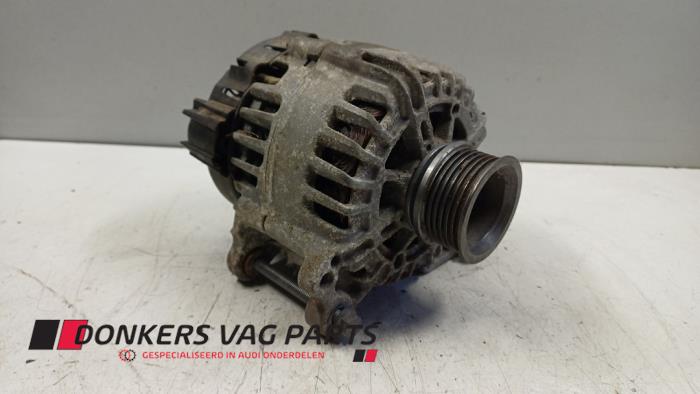 Usagé Dynamo Audi S5 Cabriolet (F57/F5E) 3.0 TFSI V6 24V Prix € 75,00 Règlement à la marge proposé par Donkers VAG Parts