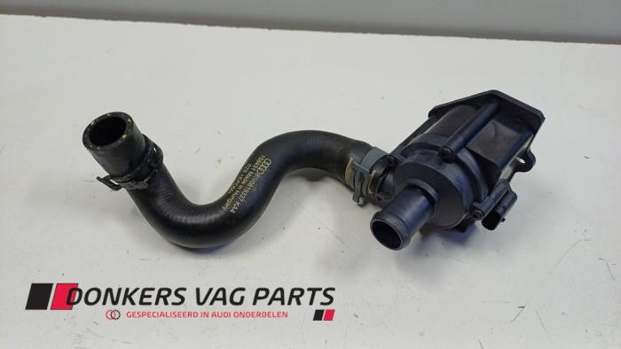 Begagnade Extra vattenpump Audi S5 (F53/F5P) 3.0 TFSI V6 24V Pris € 24,20 Inklusive moms erbjuds av Donkers VAG Parts