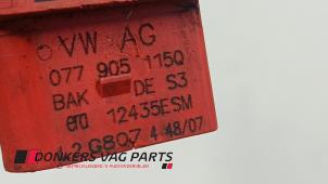 Zündspule van een Audi S4 (B7) S4.2 V8 40V 2007