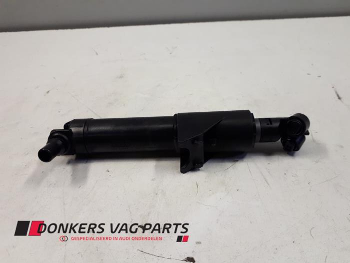 Używane Spryskiwacz reflektorów Audi S5 (F53/F5P) 3.0 TFSI V6 24V Cena € 20,00 Z VAT oferowane przez Donkers VAG Parts