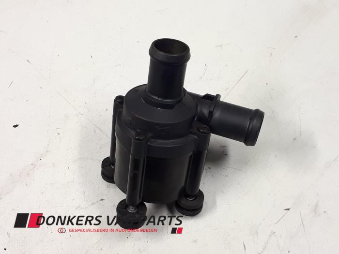 Begagnade Extra vattenpump Audi A6 (C7) 2.0 T FSI 16V Hybrid Pris € 35,00 Marginaltabell erbjuds av Donkers VAG Parts