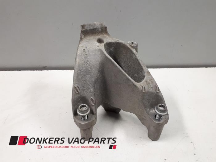 Usagé Support moteur Audi A6 (C7) 2.0 T FSI 16V Hybrid Prix € 25,00 Règlement à la marge proposé par Donkers VAG Parts