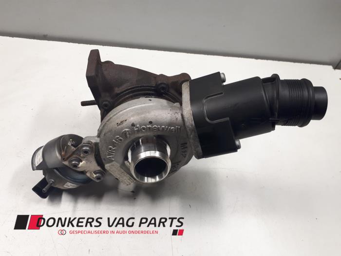 Używane Turbo Audi A5 (8T3) 2.0 TDI 16V Cena € 750,00 Procedura marży oferowane przez Donkers VAG Parts
